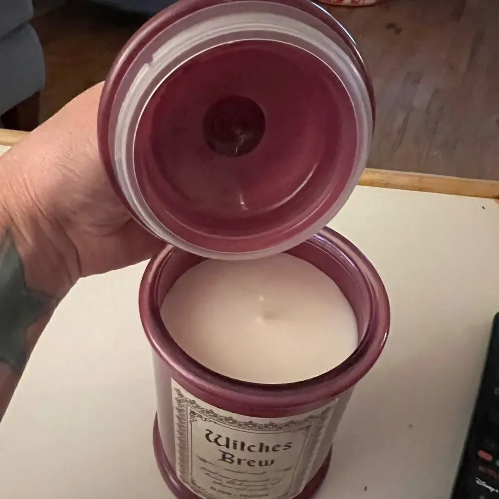 Bloom & Prosper Candle